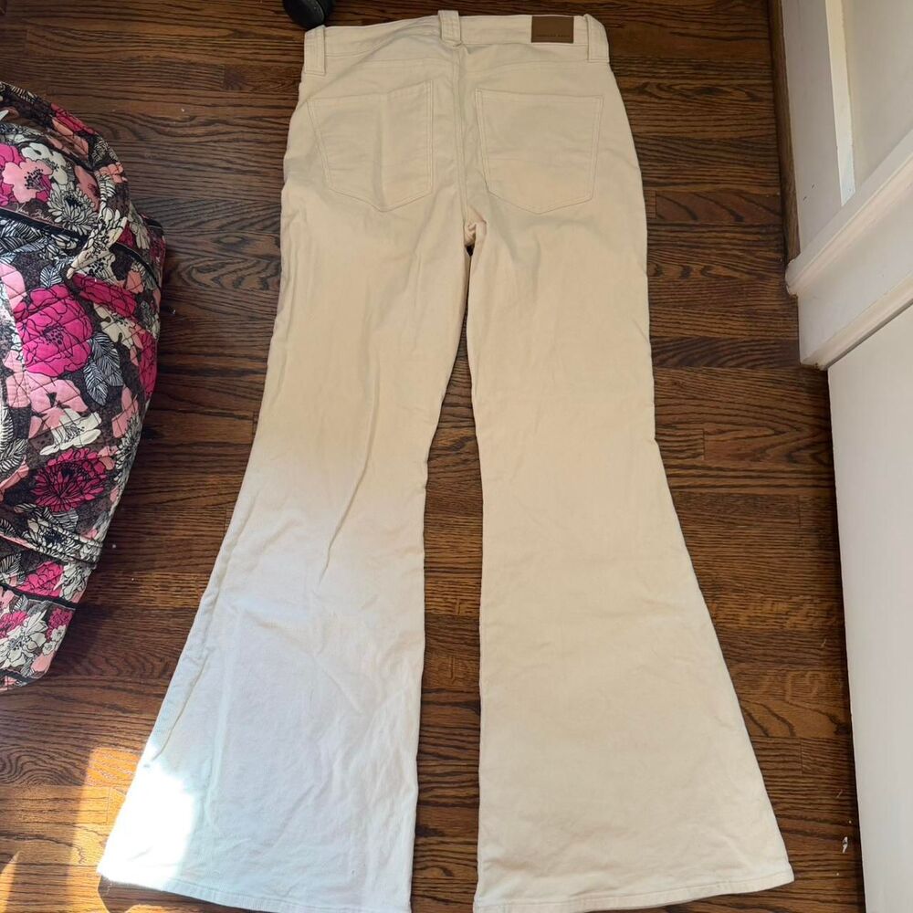 American-eagle-outfitters Women's Cream and White Jeans